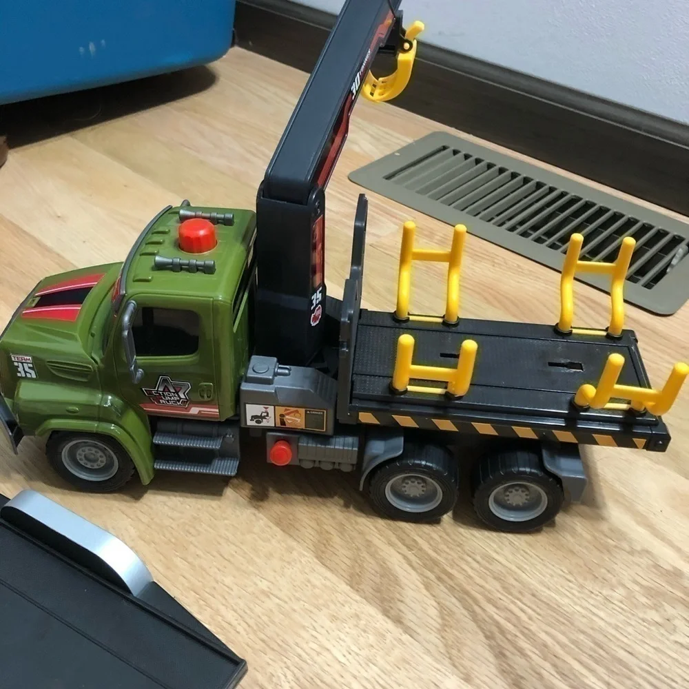 N/A toy truck